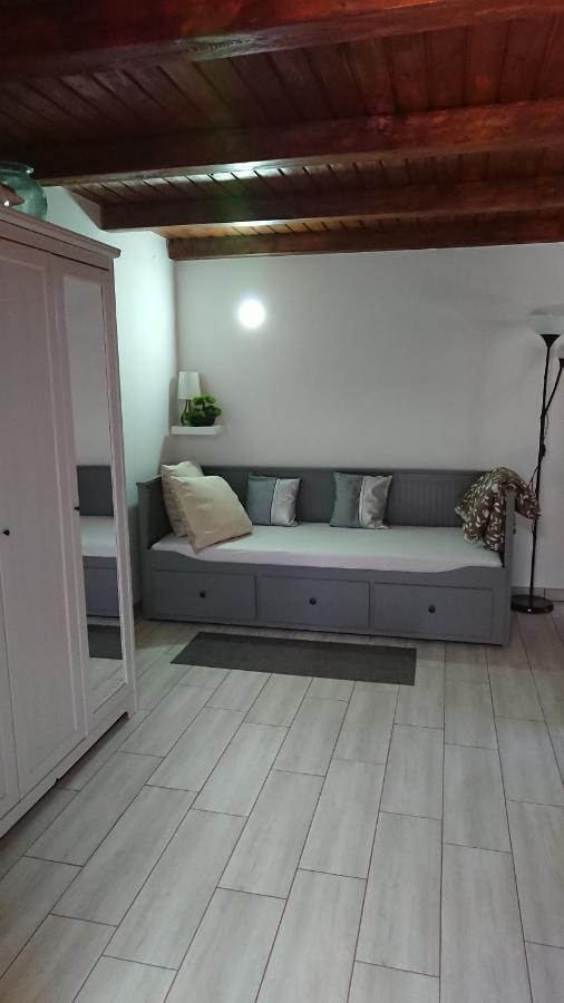 Bpr P3 Lodge Apartment With A/C 부다페스트 외부 사진