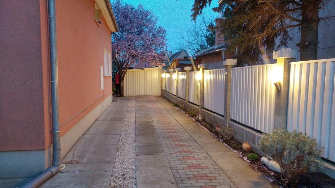 Bpr P3 Lodge Apartment With A/C 부다페스트 외부 사진